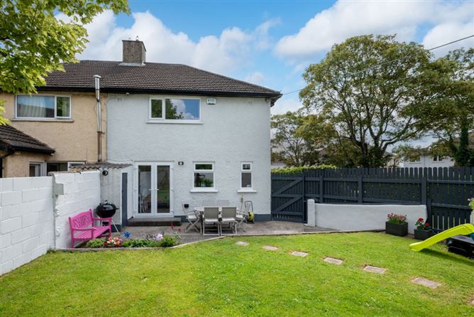 Photo 23 of 27 — 33 Shanliss Road, Santry,   Dublin 9