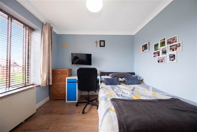 Photo 12 of 15 — 9 Elton Court, Fairview, Dublin 3