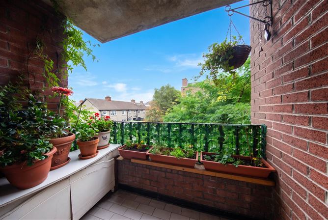 Photo 14 of 15 — 9 Elton Court, Fairview, Dublin 3