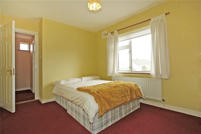 5 Ashmount, Church Road, Raheen