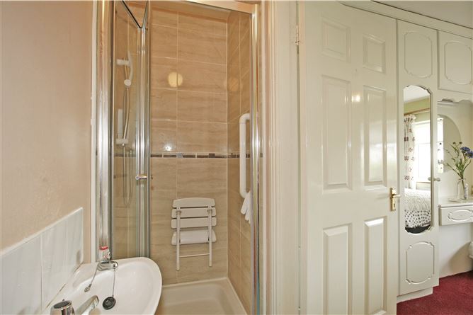 5 Ashmount, Church Road, Raheen