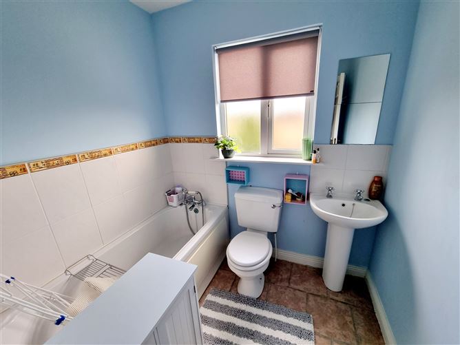 90 Oriel Cove, Clogherhead, Louth
