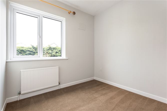 31 Birchfield Park, Goatstown,   Dublin 14