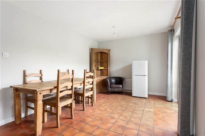 31 Birchfield Park, Goatstown,   Dublin 14