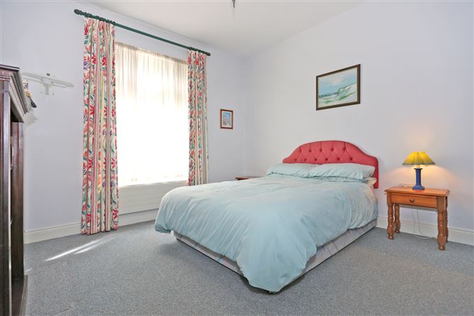 Kilquane Lodge, Larkins Cross, Corbally, Limerick