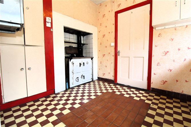 Oak View, Elm Grove, Birr, Co. Offaly