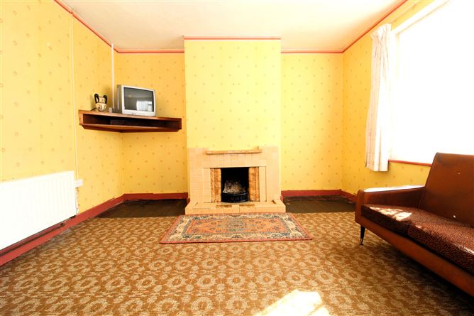 Oak View, Elm Grove, Birr, Co. Offaly