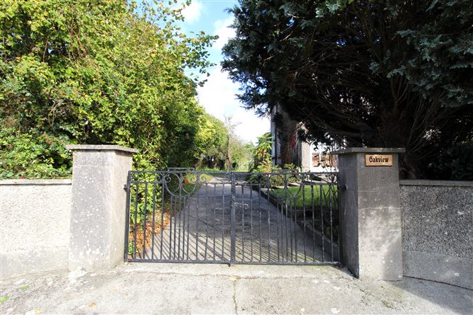 Oak View, Elm Grove, Birr, Co. Offaly