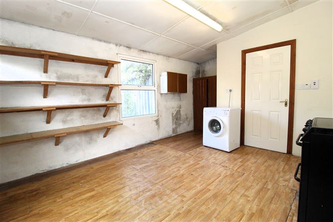 Oak View, Elm Grove, Birr, Co. Offaly