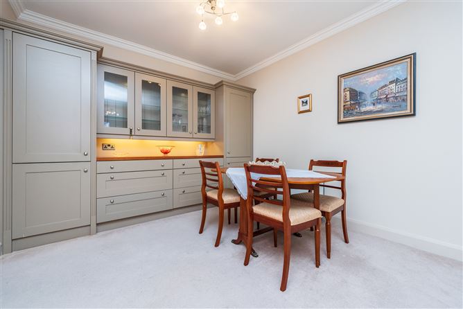 14 Oak Glade Court, Naas, Kildare