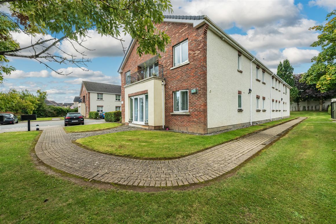 14 Oak Glade Court, Naas, Kildare