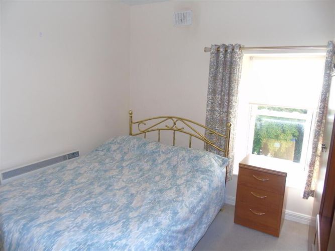 Apartment 4 Hollymount Court, Cartron Hill, Sligo Town, Sligo