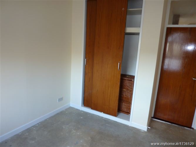Photo 6 of 7 — 54 Cremorne, Greenmount Road, Terenure,  Dublin 6W