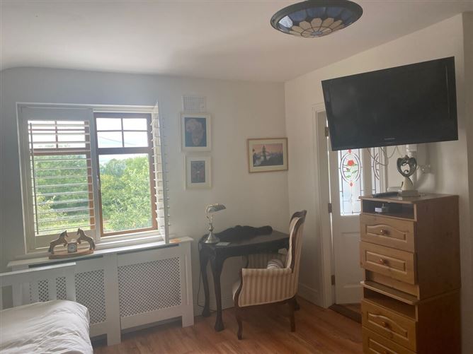 family Home  loves horses Boskill, Co. Limerick