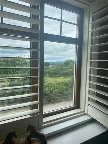 family Home  loves horses Boskill, Co. Limerick