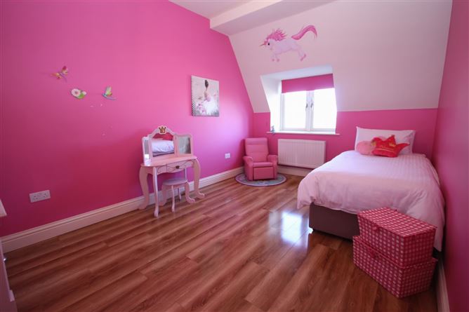 43 Saggart Lodge Court, Saggart, Co.Dublin