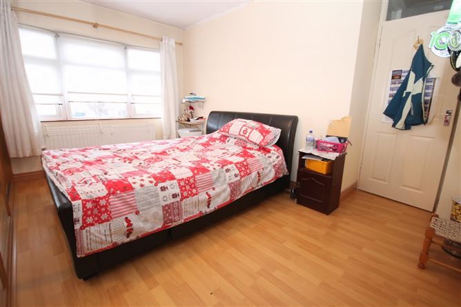 16 Seskin View Road, Oldbawn, Tallaght, Dublin 24