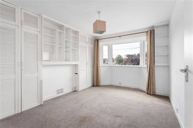 83 Seafield Crescent, Booterstown, Blackrock, Co. Dublin