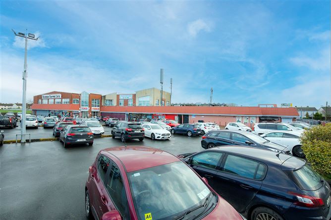 Unit 19 Kilbarrack Shopping Centre , Kilbarrack, Dublin 5