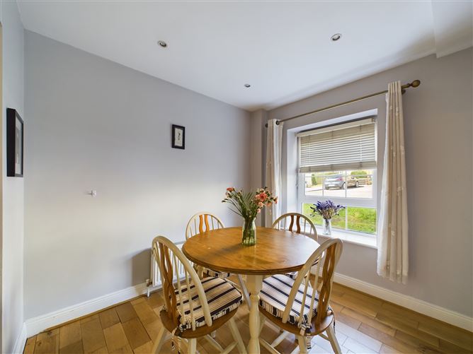 54 Ashmount Mews, Tivoli, Cork