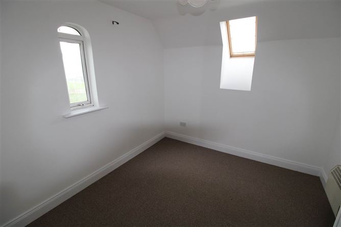 4 Strand Holiday Homes, Kilkee, County Clare