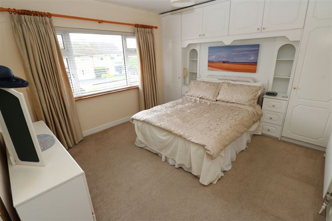 The Pines, 19 Forest Hill, Drogheda, Louth