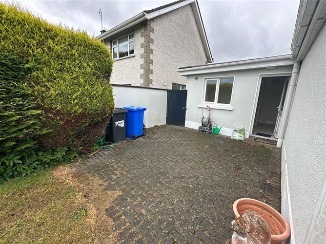 The Pines, 19 Forest Hill, Drogheda, Louth