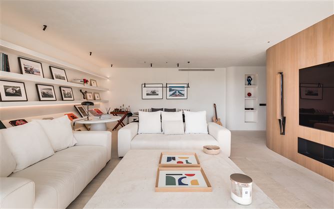{name:Malaga, codeiso:MA}, Marbella, Marbella Golden Mile, Las Terrazas de Las Lomas, Spain - COSTA-01241P