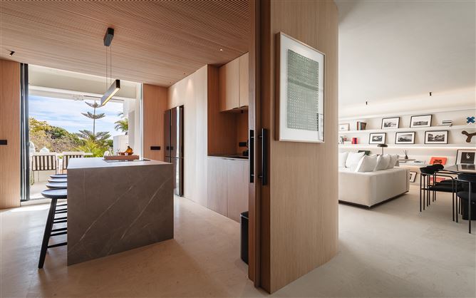 {name:Malaga, codeiso:MA}, Marbella, Marbella Golden Mile, Las Terrazas de Las Lomas, Spain - COSTA-01241P