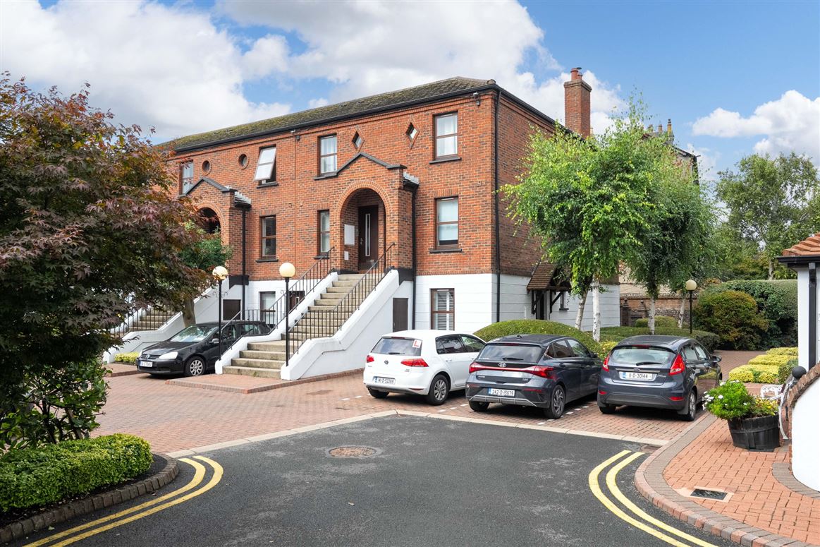 75 Morehampton Square, Donnybrook,   Dublin 4