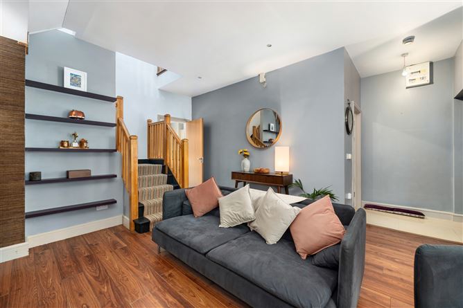 8 The Courtyard, Woodville, Glanmire, Cork