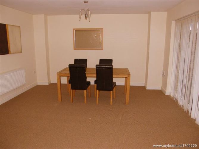 18 Seagrave Close, Finglas,  Dublin 11
