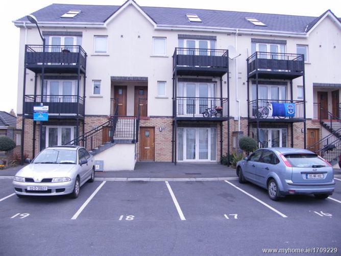 Photo 1 of 5 — 18 Seagrave Close, Finglas,  Dublin 11