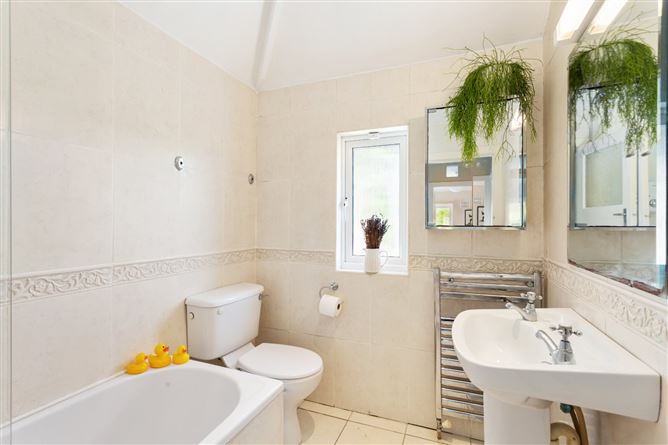 47 Lansdowne Park, Ballsbridge, Dublin 4