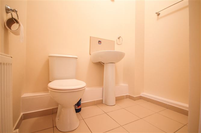 6 Town Square Apartments, Blessington, Wicklow