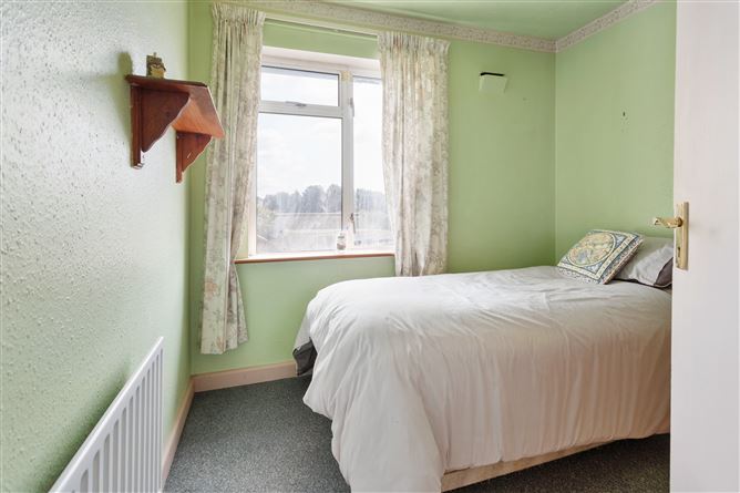 30 Rosemount Estate, Dundrum, Dublin 14