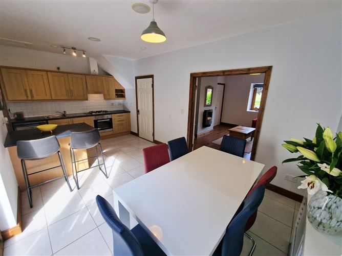 56 Acha Bhile, Lahinch Road, Ennis, Co. Clare