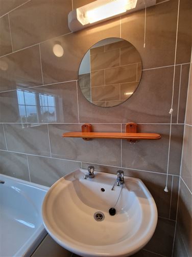 2 Clonboy Gardens, Church Street, Miltown Malbay, Co. Clare
