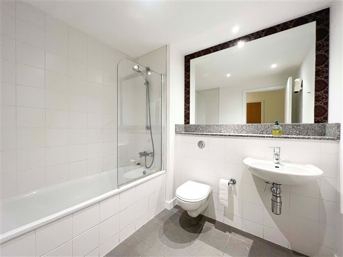 Apartment 13, Swan Hall, Belgard Square, Tallaght, Dublin 24
