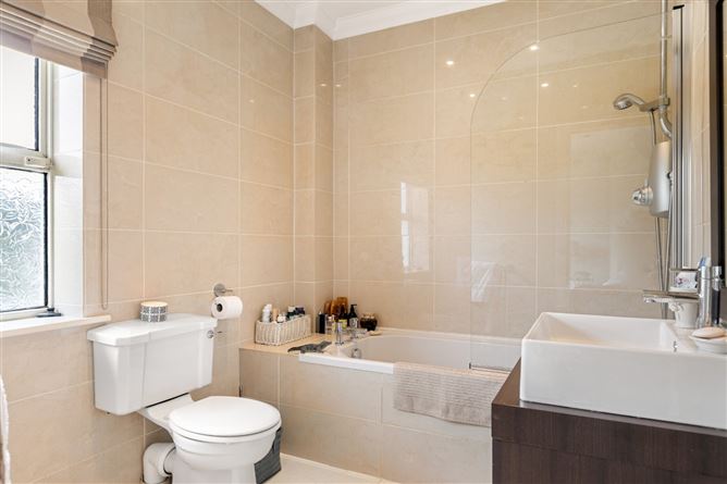 33 Avoca Road, Blackrock, Co. Dublin