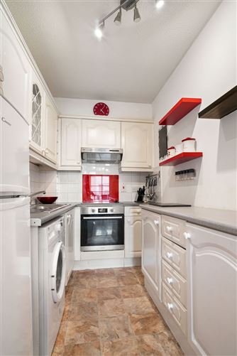 18 Craike House, Dean Court, Francis Street, Dublin 8