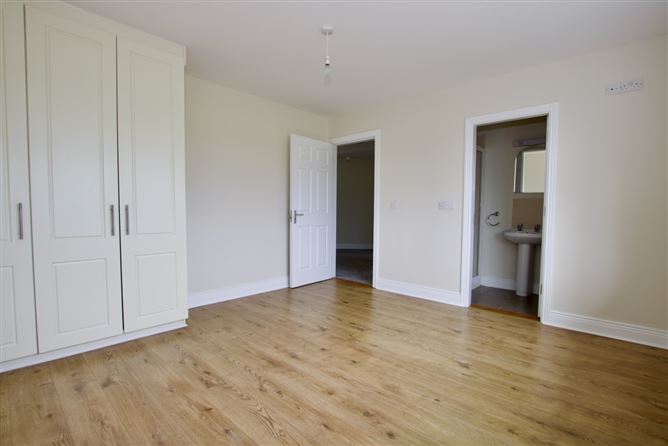 24 Cluain Caonach, Keenagh, Longford