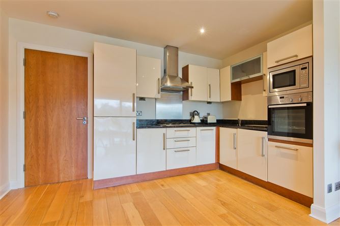 28 Merrion Hall, Mount Merrion Avenue, Blackrock, Co. Dublin