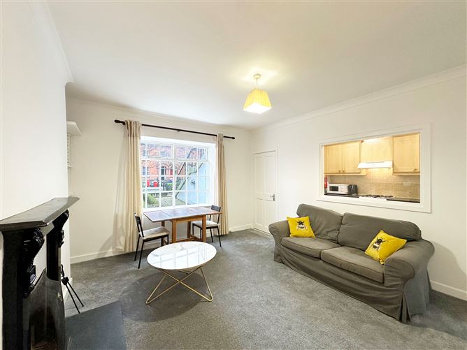Flat 1, 37 Leeson Street Upper, Ballsbridge, Dublin 4