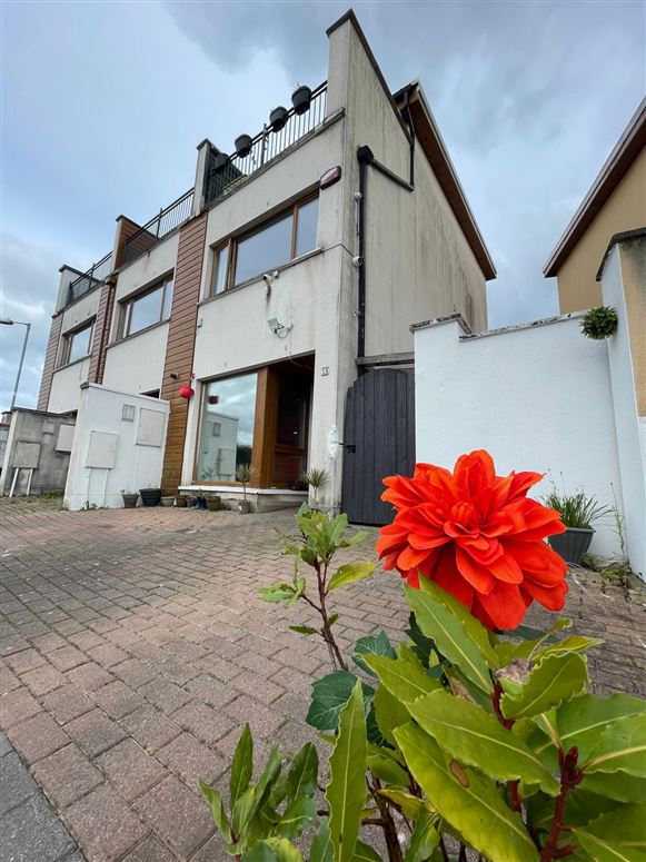 38 The Avenue, Ard Patrick, Lady's Well, Cork City, Cork