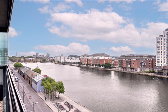 Photo 7 of 14 — 25 Hanover Dock, Grand Canal Dk, Dublin 2