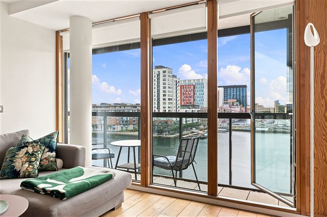 25 Hanover Dock, Grand Canal Dk, Dublin 2