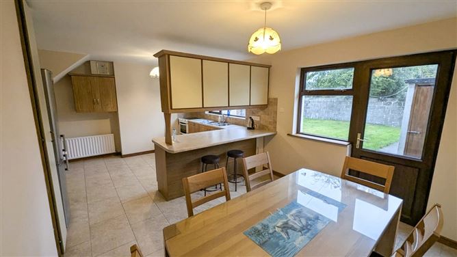 52 Lurgan Park, Renmore, Galway