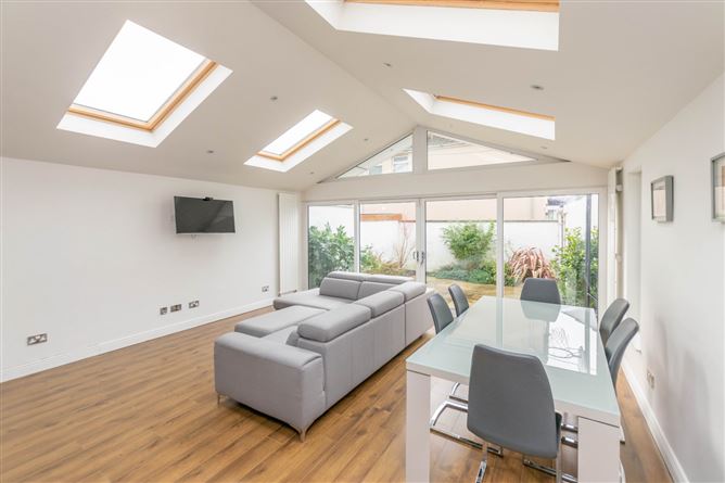 34 The Avenue, Woodpark, Ballinteer