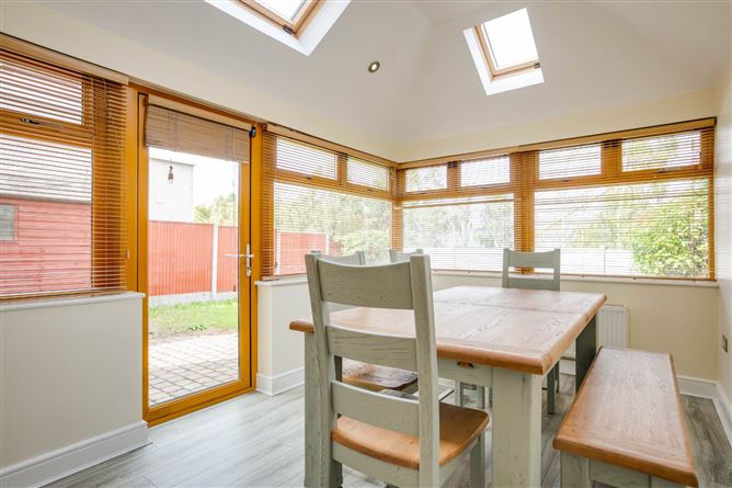 8 Airpark Court, Rathfarnham, Dublin 16